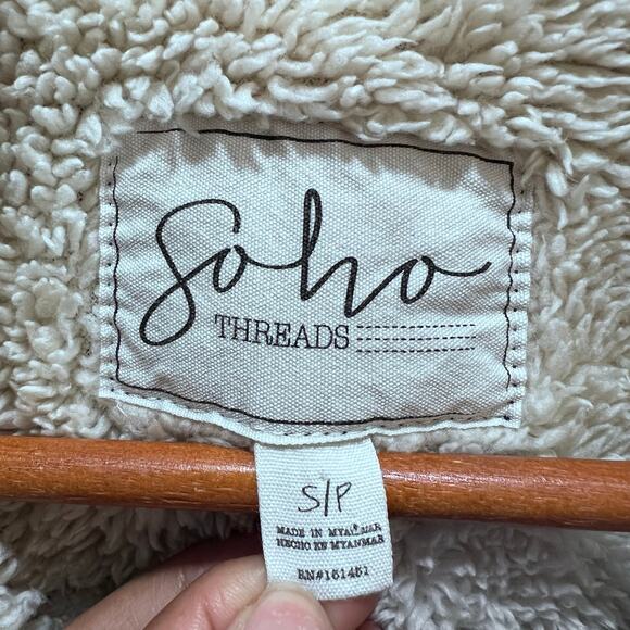 Women's Soho Plaid Button-Up Fleece Shirt Sweater Size Small - Picture 4 of 7